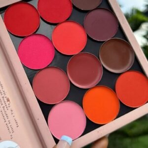 Blush Crème Girls Night Out 2 – Vee Beauty